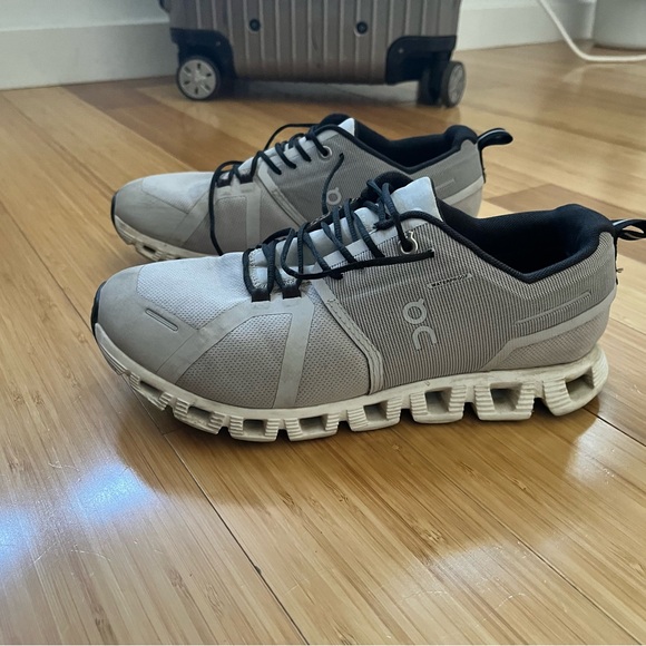 Cloud 5 Waterproof | On Running | W 8.5 - Picture 2 of 6